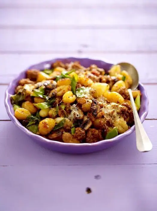 ofen-gnocchi-mit-fixer-bolognese-F4575504,id=414a4c87,b=lecker,w=610,cg=c-2960444472.webp