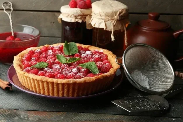 Himbeere-Vanille-Tarte.jpg.webp
