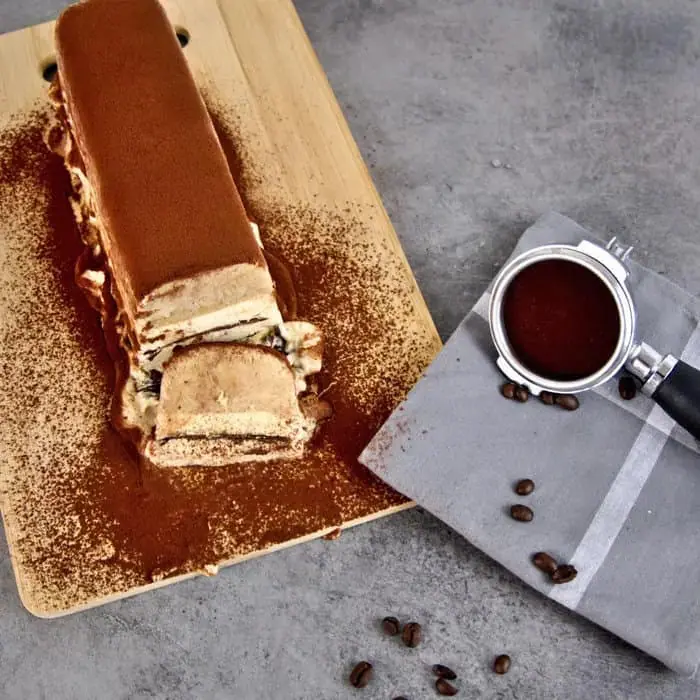 kaffee-semifreddo-mit-baileys-scaled.webp