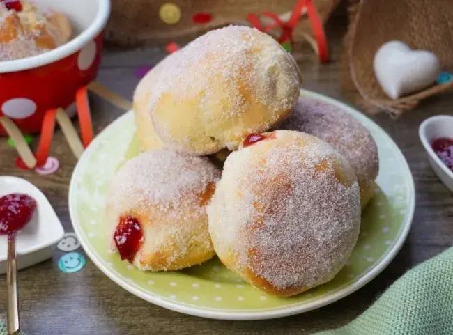 berliner-krapfen-heissluftfritteuse.webp