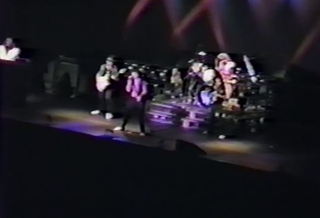 v6aznf97.jpg