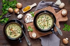 Champignon Suppe mit Curry - www.emmikochteinfach.de